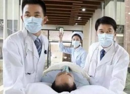 娱乐吃瓜君实习医生,娱乐吃瓜君的医途奇遇记